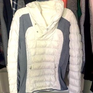 Lululemon Athletica White and Gray Pullover